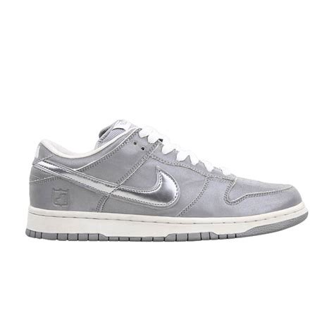 Buy Dunk Low Pro SB 'Medicom 3' 